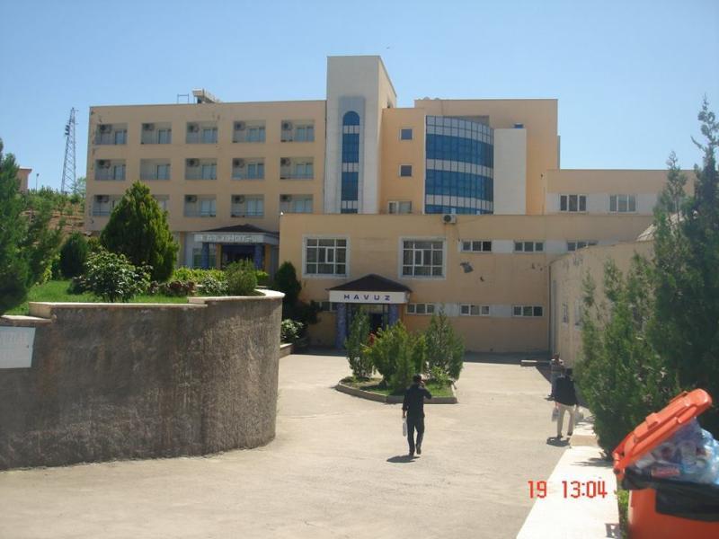 Bato Thermal Hotel بطمان المظهر الخارجي الصورة