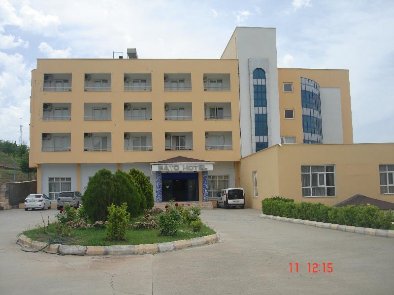Bato Thermal Hotel بطمان المظهر الخارجي الصورة