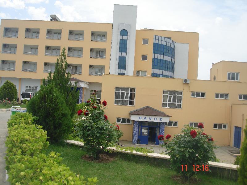 Bato Thermal Hotel بطمان المظهر الخارجي الصورة